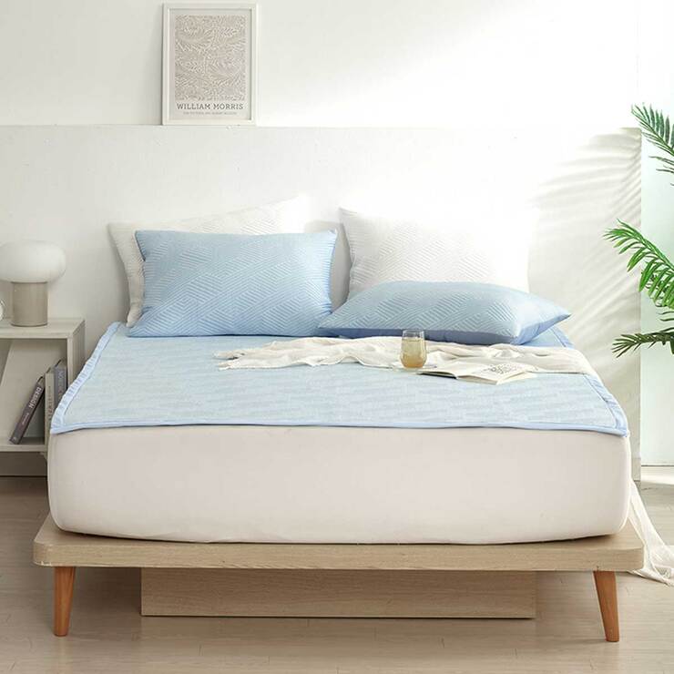 에이프릴엣홈 3중직 냉감 메쉬 패드- 퀸