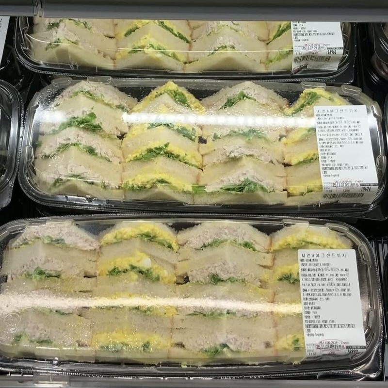 치킨 & 에그샌드위치